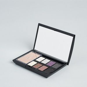 Doucce Freematic Shadow Pro Palette in Smokey